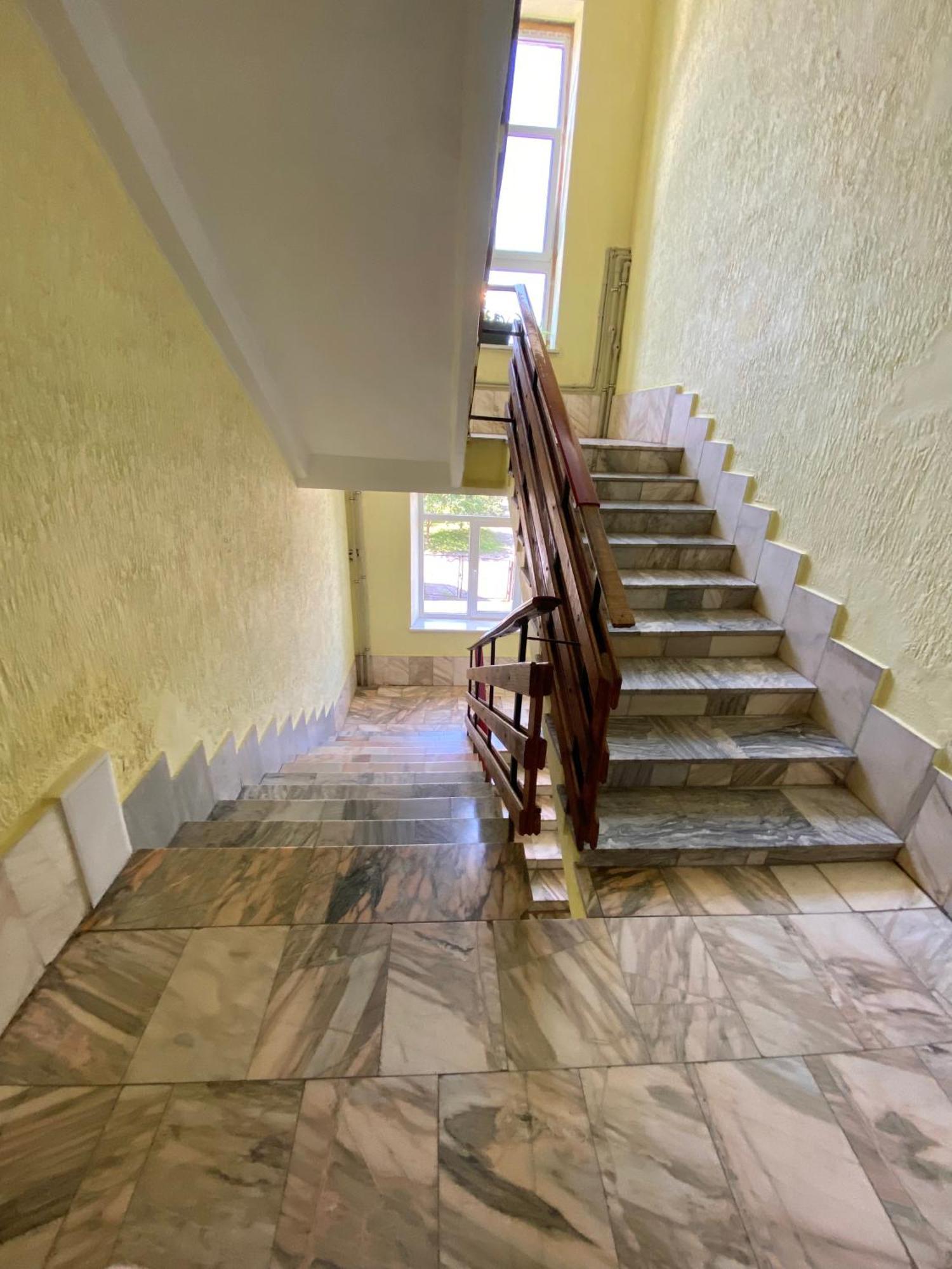 Hotel Удеч à Zhidachov Extérieur photo